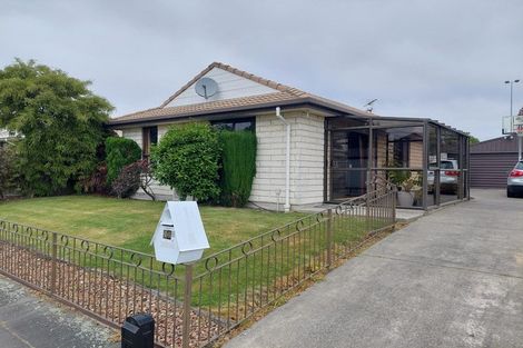 Photo of property in 1/46 Shannon Place, Belfast, Christchurch, 8051