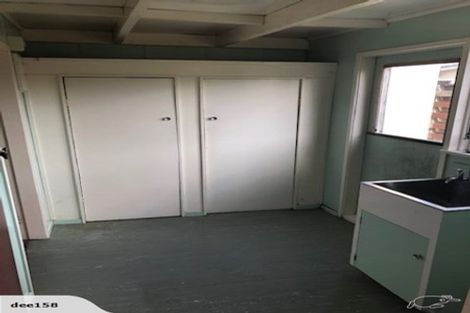 Photo of property in 4 Mcdonald Place, Awapuni, Palmerston North, 4412