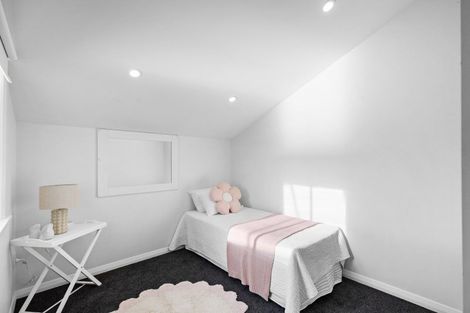 Photo of property in 239 Victoria Avenue, Hokowhitu, Palmerston North, 4410