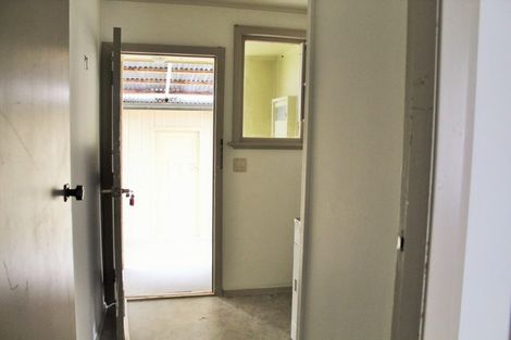 Photo of property in 37 Brentwood Avenue, Highbury, Palmerston North, 4412