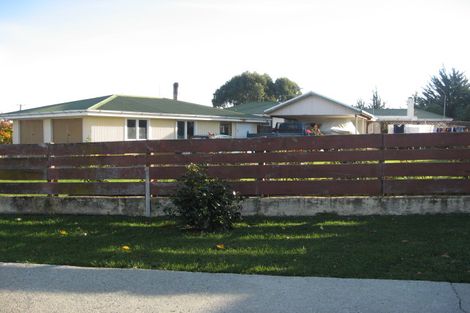 Photo of property in 1 Hillcrest Avenue, Mataura, 9712