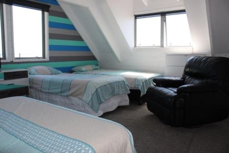 Photo of property in 169 Pukehina Parade, Pukehina, Te Puke, 3189