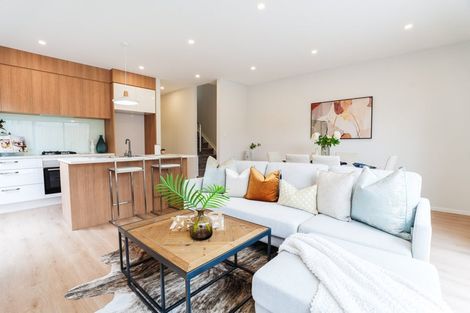 Photo of property in 61 Horokaka Street, Massey, Auckland, 0614