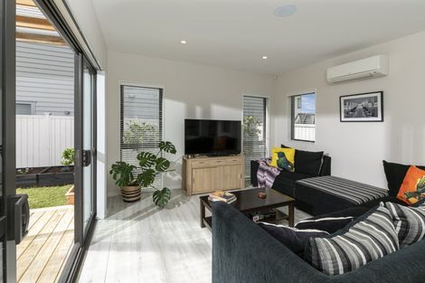 Photo of property in 7 Cicada Road, Hobsonville, Auckland, 0616