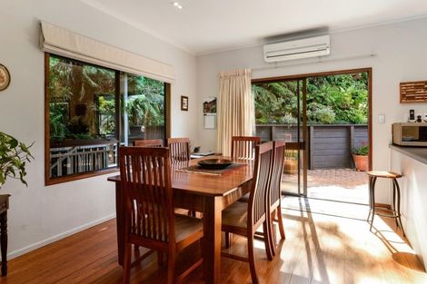 Photo of property in 5 Summit Road, Lake Okareka, Rotorua, 3076