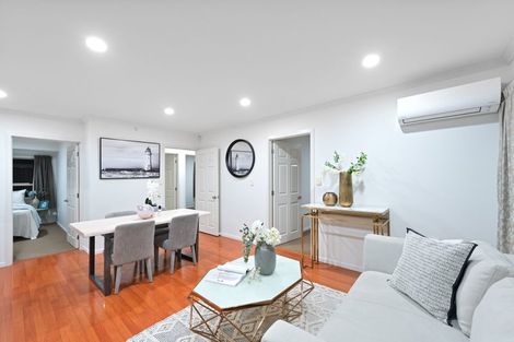 Photo of property in 103a Barrys Road, Glendene, Auckland, 0602