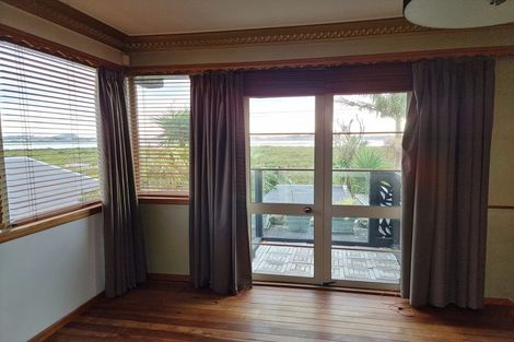 Photo of property in 10 Mona Avenue, Mangere Bridge, Auckland, 2022