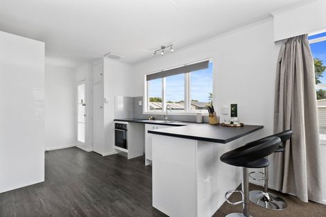 Photo of property in 12 Sunnyside Road, Nawton, Hamilton, 3200