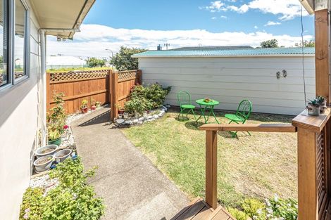 Photo of property in 1a Mosston Road, Castlecliff, Whanganui, 4501