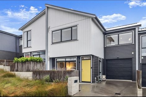 Photo of property in 8 Killick Place, Long Bay, Auckland, 0630