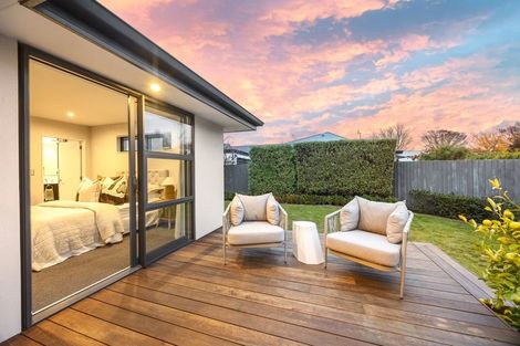 Photo of property in 45 Woodville Street, Edgeware, Christchurch, 8013