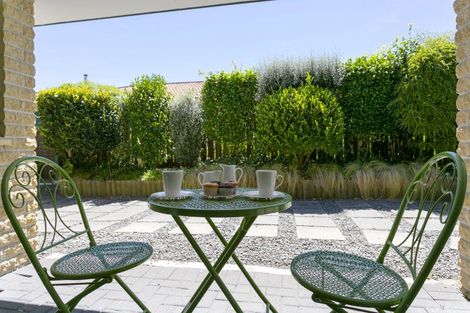 Photo of property in 30 Fairview Terrace, Waipahihi, Taupo, 3330