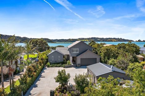 Photo of property in 40 Harbour View Road, Point Wells, Warkworth, 0986