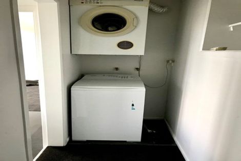 Photo of property in 50 Townsend Road, Miramar, Wellington, 6022