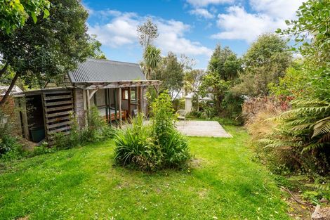 Photo of property in 2 Margate Avenue, Broad Bay, Dunedin, 9014