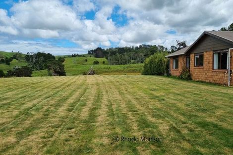 Photo of property in State Highway 12, Paparoa, Maungaturoto, 0583