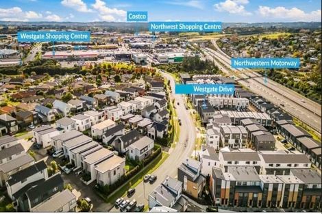 Photo of property in 10/36 Westgate Drive, Westgate, Auckland, 0614