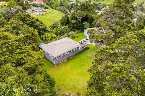 Photo of property in 43b Hook Road, Paparoa, 0571