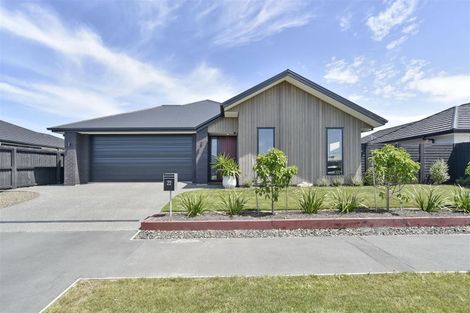 Photo of property in 22 Selfe Crescent, Burwood, Christchurch, 8083