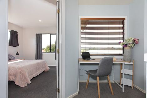 Photo of property in 4 Ursula Drive, Feilding, 4702