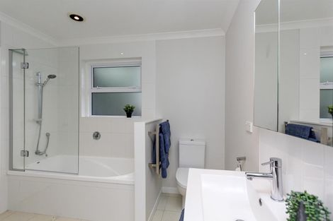 Photo of property in 293a Carrington Street, Vogeltown, New Plymouth, 4310