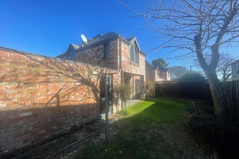 Photo of property in 2/70 Champion Street, Edgeware, Christchurch, 8013