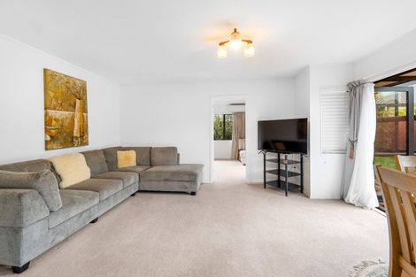 Photo of property in 26 Settlers Grove, Orewa, 0931