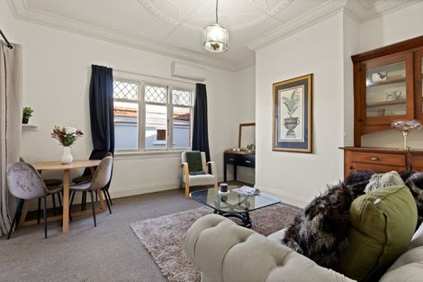 Photo of property in 237a Bay View Road, Saint Clair, Dunedin, 9012