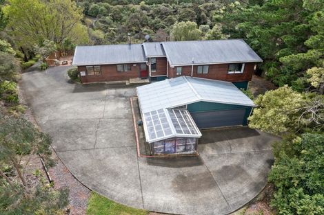 Photo of property in 70 Kaitoke Loop, Kaitoke, Upper Hutt, 5018