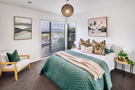 Photo of property in 49 Sunstone Crescent, Brown Owl, Upper Hutt, 5018