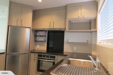 Photo of property in 1/22 Wynyard Road, Mount Eden, Auckland, 1024