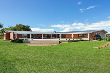 Photo of property in 7 Hyland Place, Waiuku, 2681