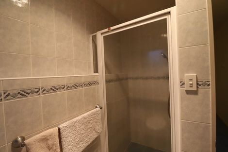 Photo of property in 33 Aldersgate Road, Hillsborough, Auckland, 1042
