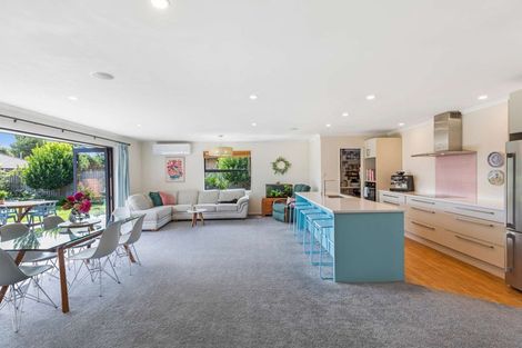 Photo of property in 11 Larne Place, Belfast, Christchurch, 8051