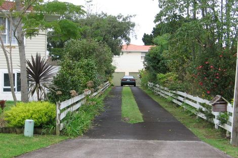 Photo of property in 26 Swan Crescent, Pakuranga, Auckland, 2010