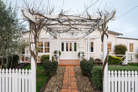 Photo of property in 20 Alpha Street, Cambridge, 3434