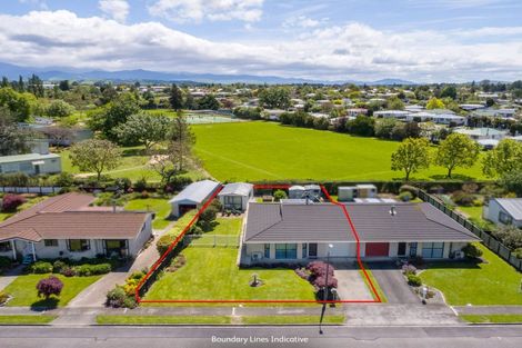 Photo of property in 13 Lowes Place, Solway, Masterton, 5810
