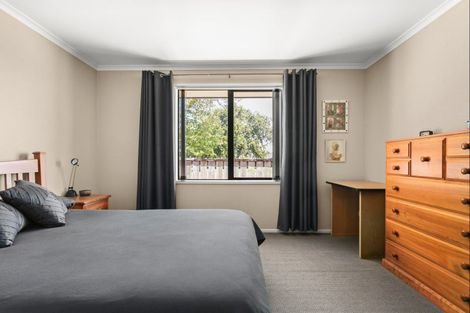 Photo of property in 24 Leon Street, Riverdale, Gisborne, 4010