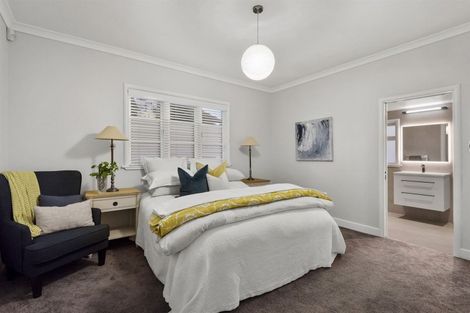 Photo of property in 161 Birkenhead Avenue, Birkenhead, Auckland, 0626