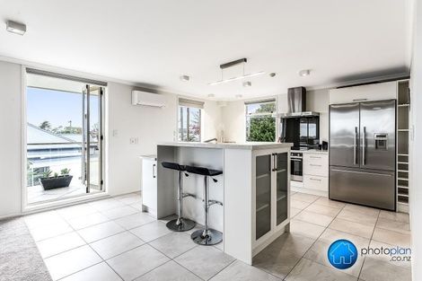 Photo of property in 40d Thackeray Street, Hamilton Lake, Hamilton, 3204