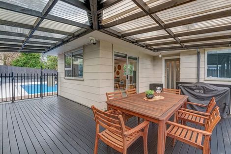 Photo of property in 113 Weatherly Road, Torbay, Auckland, 0630
