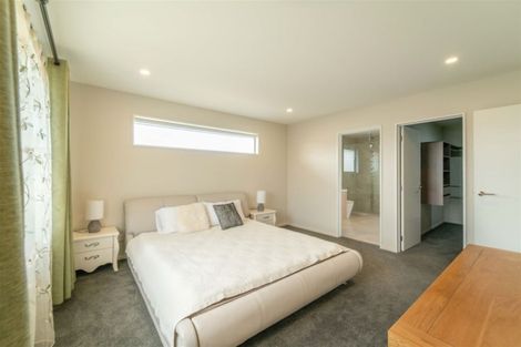 Photo of property in 19 Little Gem Road, Hornby, Christchurch, 8025