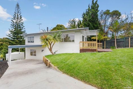 Photo of property in 127 Brian Crescent, Stanmore Bay, Whangaparaoa, 0932