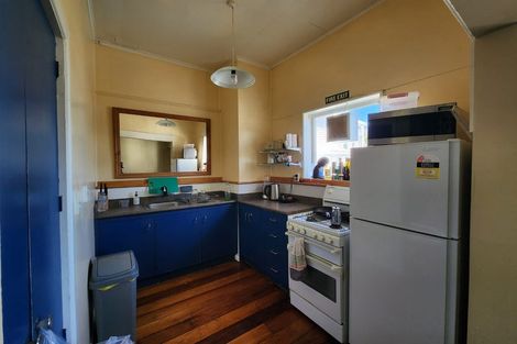Photo of property in 40 Pirie Street, Mount Victoria, Wellington, 6011