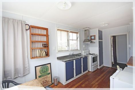 Photo of property in 9 Brown Street, Foxton, 4814