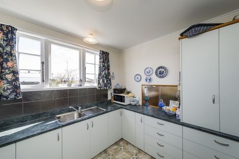 Photo of property in 30a Cargill Avenue, Feilding, 4702