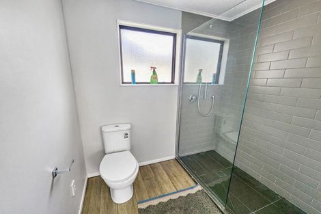 Photo of property in 154 Sievers Grove, Cannons Creek, Porirua, 5024