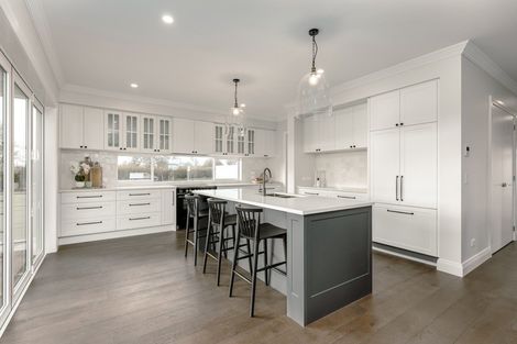 Photo of property in 4 Sunline Drive, Leamington, Cambridge, 3432