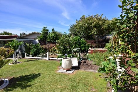 Photo of property in 27 Yvonne Street, Melville, Hamilton, 3206