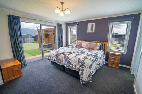 Photo of property in 4 Rodeo Drive, Te Anau, 9600